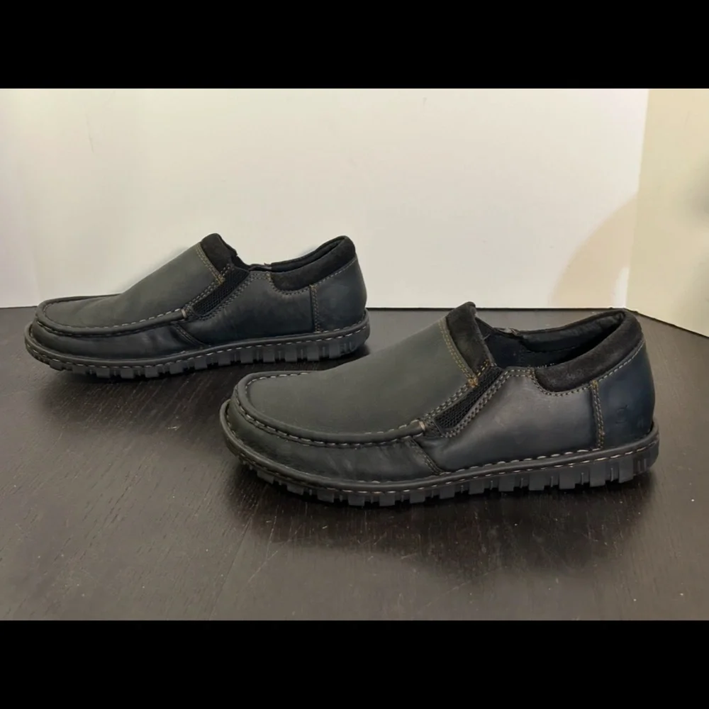 NWOB - Born Gudmund Leather Slip On Casual Loafers Black Mens 11